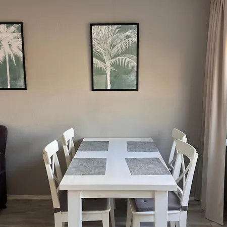 Beach-house27 Vakantiehuis *